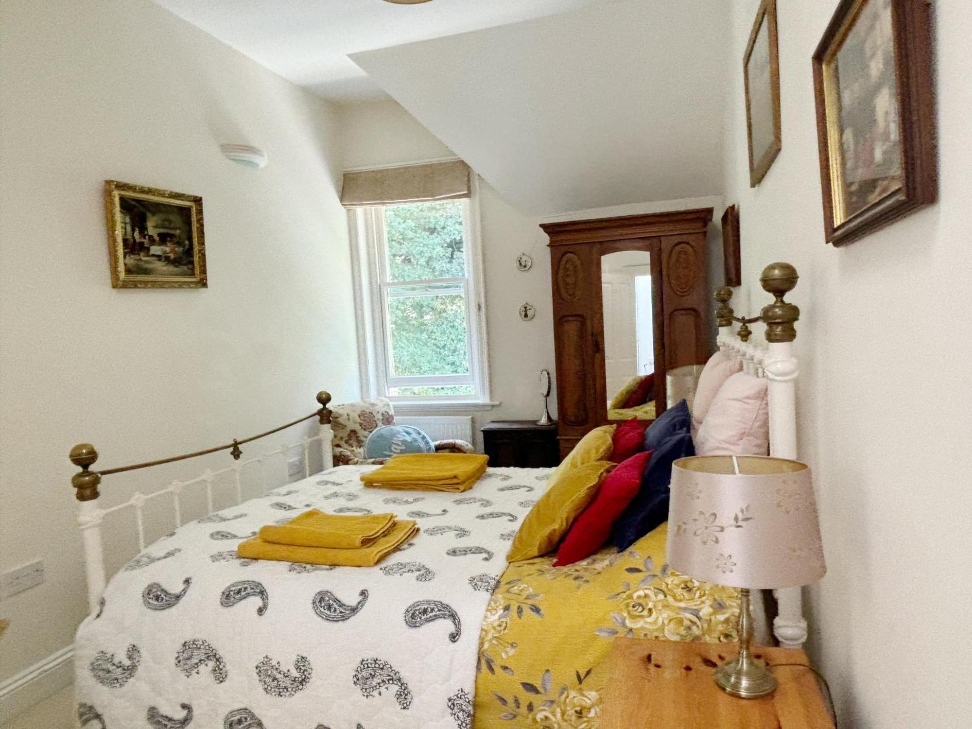 Spacious Town-Centre Apartment With Stunning Views 大莫尔文 外观 照片